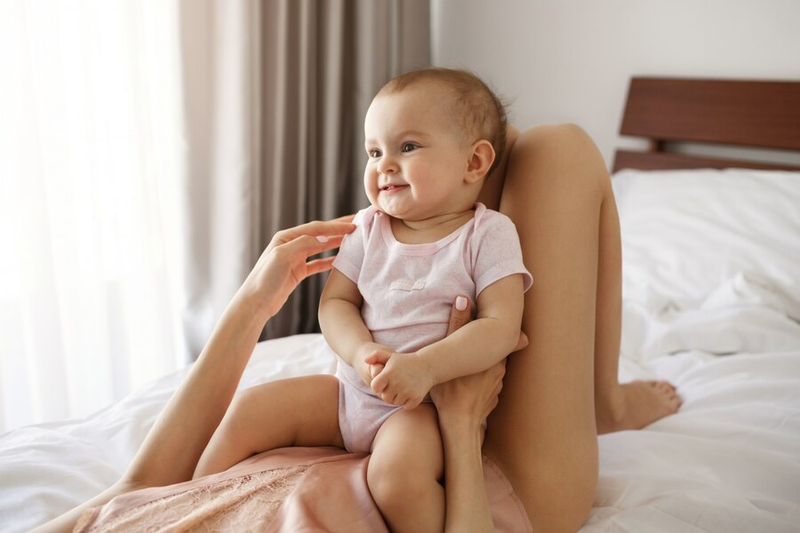 Tips for Creating the Perfect Daily Routine for Your Newborn: Bath Time, Naps, and Playtime