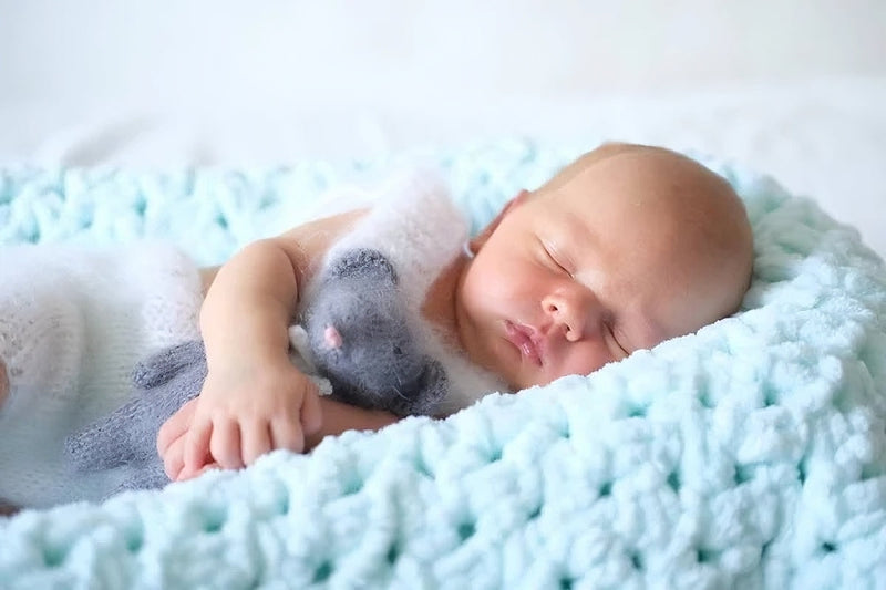 1-Month Baby Sleep and Growth Guide