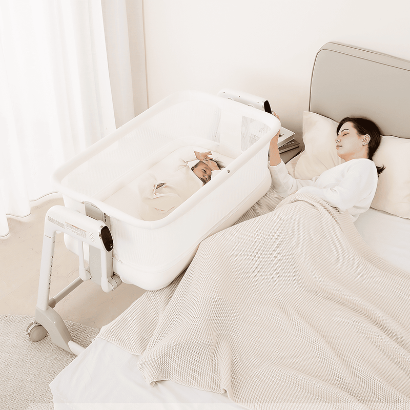 How Long Can a Baby Sleep in a Bassinet? (The 2026 Expert Safety Guide)